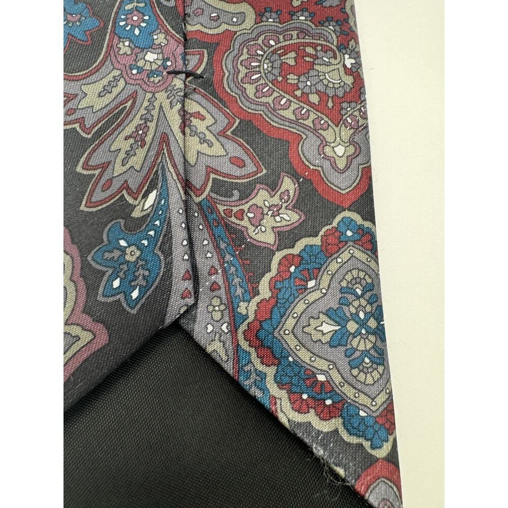 Vintage Etienne Aigner Paisley Silk Necktie Burgundy Red Blue Gray Designer Tie - Picture 5 of 7